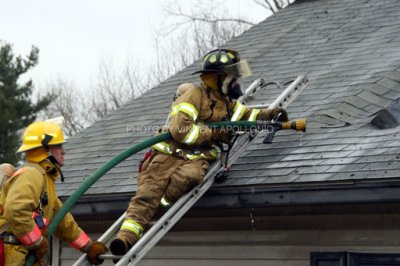 Lunenburg Fire Burrage St 034.jpg