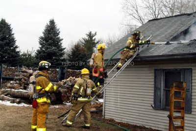 Lunenburg Fire Burrage St 036.jpg