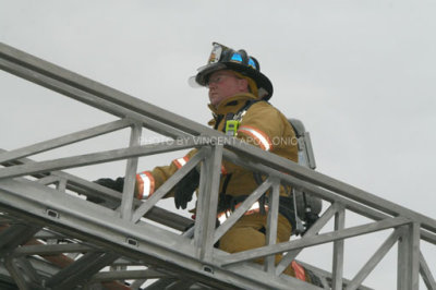 Lunenburg Fire Burrage St 049.jpg