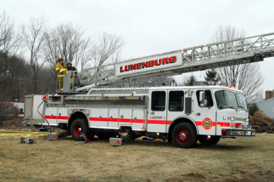 Lunenburg Fire Burrage St 064.jpg