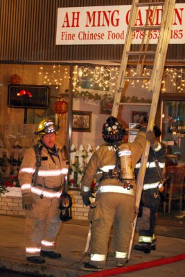 Gardner 5 Alarm Fire 033.jpg
