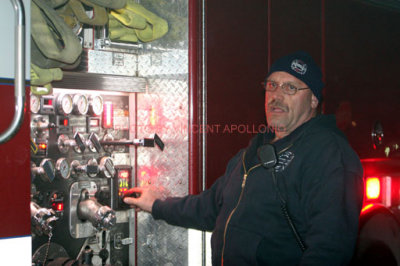 Gardner 5 Alarm Fire 068.jpg