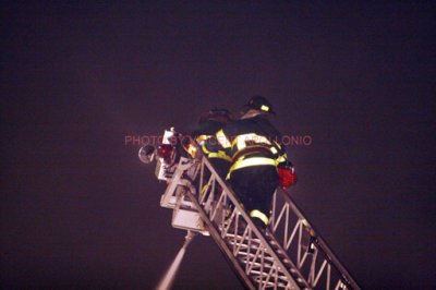 Gardner 5 Alarm Fire 075.jpg
