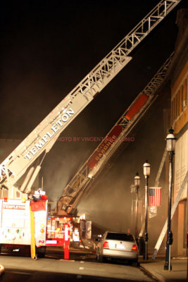 Gardner 5 Alarm Fire 086.jpg