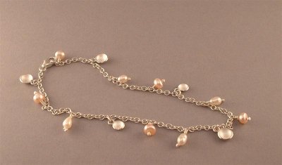 WABL33 - Ankle  Bracelet (silver domes & pearls)