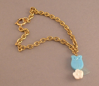 WVB4 -  Owl Bracelet (on brass chain with lucite flower)