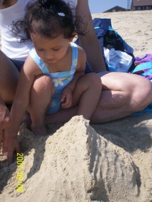 Building a mountain with Daddy