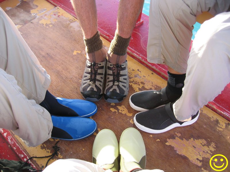 Flats footwear