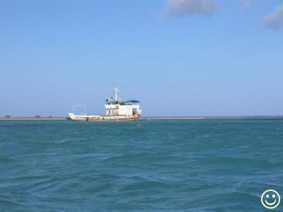 IMG_0972 Betiraoi aground.jpg