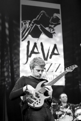 Kyle Eastwood-2