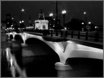 Bridge night bw