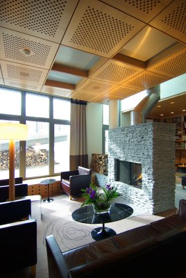Fireplace at Lobby.jpg