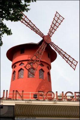 Moulin-Rouge.jpg