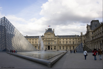 Louvre Museum and Pryamids