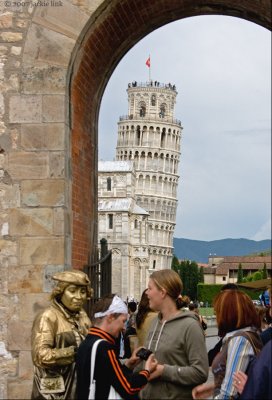 Pisa-Italy-gold man.jpg