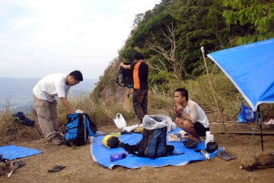 Break camp