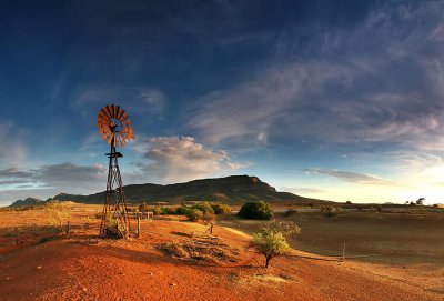 Rawnsley Bluff Windmill.jpg