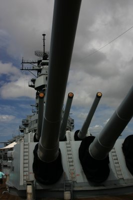 USS Missouri 16 Guns
