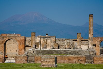 Temple of Jupiter with Mount Vesuvius in the background