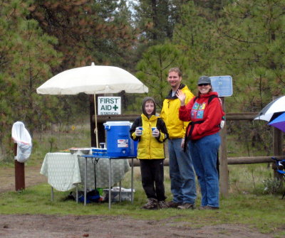 awesome aid station volunteers