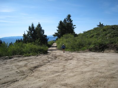 final climb to Deer Point Junction at mile 17