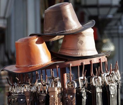 Hats and belts, tourists, for the use of.