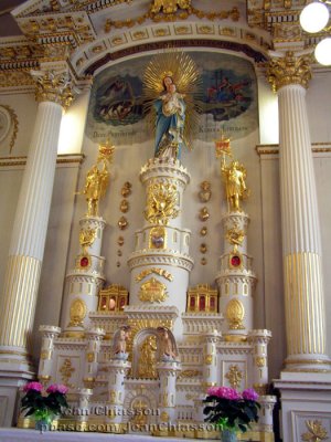 Intrieur de l'glise Notre-Dame des Victoires - Inside the church