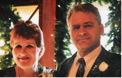 Jean's special interest,Simply Beautiful Images, art photo enterprise she shares with friends-like-family the Schoenholzs   JPG