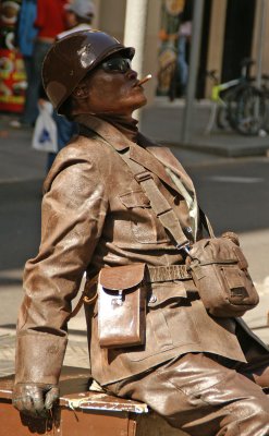 living statue.jpg