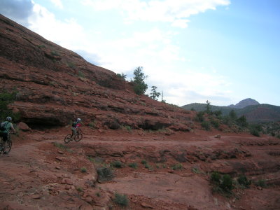 The trail around Cathedral