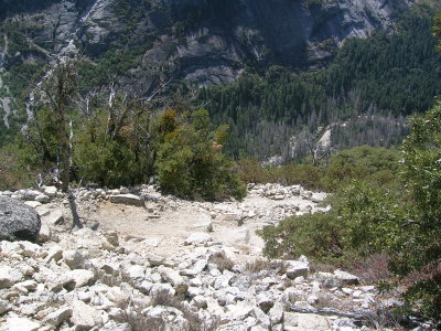 The trail dropped even more steeply into Yosemite Valley