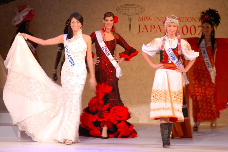 Miss Singapore, Solvak, Spain, Chinese Taipe