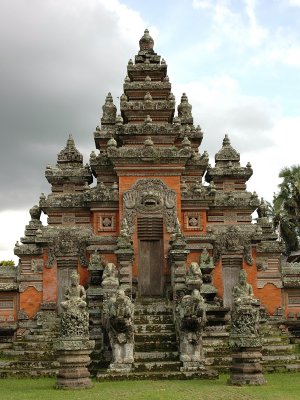 Balinies Hindu Temple