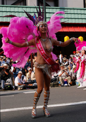 Pinky Feathers