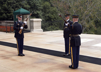 Tomb of Unknowns_9342.jpg