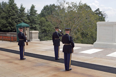 Tomb of Unknowns_9344.jpg