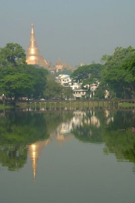 Kandawgyi Lake