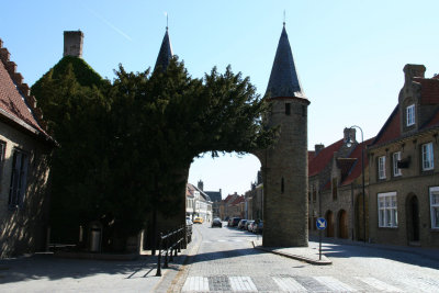 Lo - Western Gate