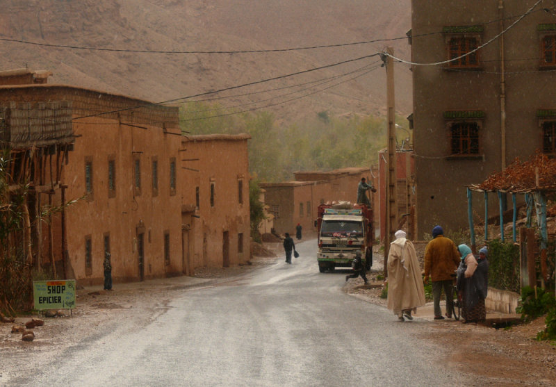 Street scene, Ait-Ali, Morocco, 2006