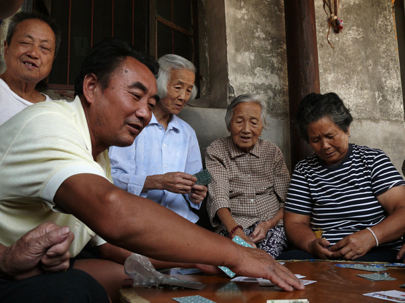 Card game, Feng Jing, China, 2007