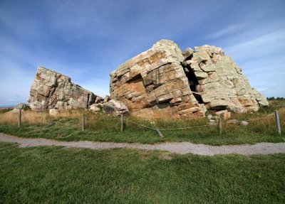 Okotoks Erratic - ultra wide angle