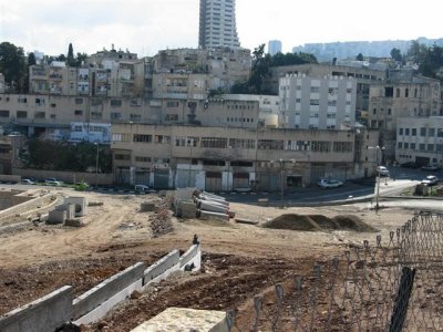 Also On The  Border With The Wadi & Hadar -The Old Craftsmen Building.On left -The New Through Road (Ohanna St.).JPG