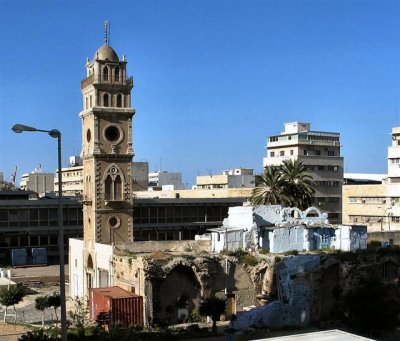 El Jarina (or Jirani) Mosque,At Natanzon St.Close To The Sail Building.JPG