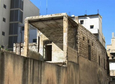 An Empty Structure At Backyard Of An Old Building In Jaffa Rd.JPG