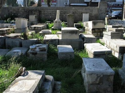 The Eastern Border Of  'Haifa El Atika'  Was The Old Jewish Cemetery,Now In Jaffa Rd.JPG