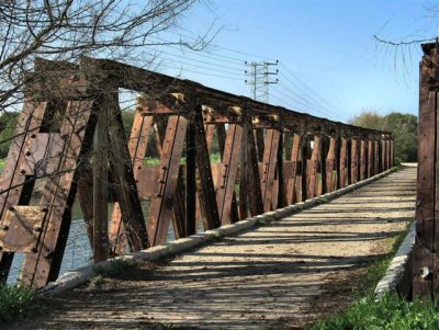 An Old Bridge Over The Kishon River - Haifa, Israel.JPG