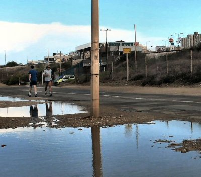 Reflections in the puddles.JPG