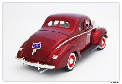 Ford Coupe 1940 (2)