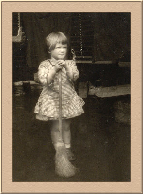 My mother as little Cinderella - 1926 -