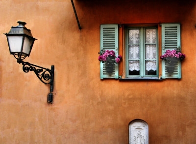 Nearly perfect archetype of mediterranean window...